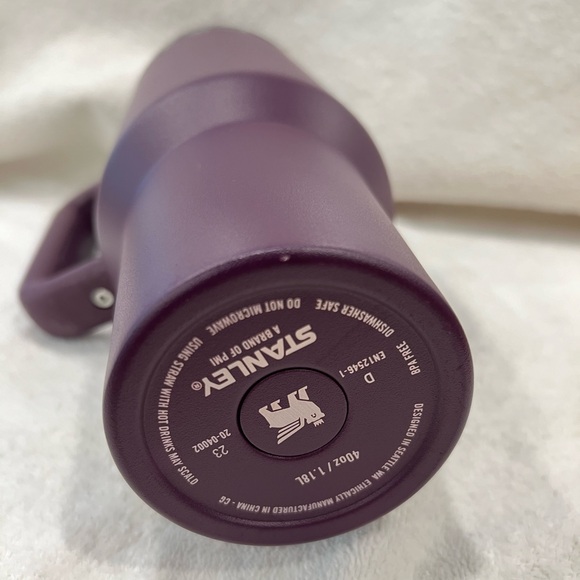 Stanley Quencher 40oz Plum - Picture 9 of 11